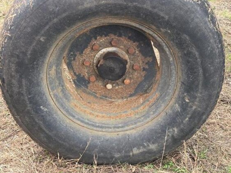 massey-ferguson-3070-tractor,-s/n-p083033:-cab-image-19