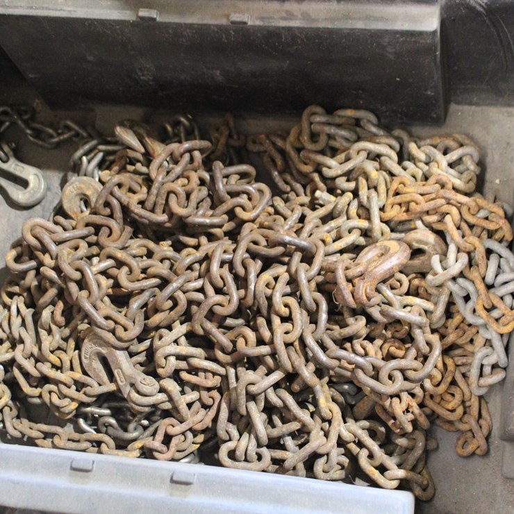 Tote Of Various Length Log Chains