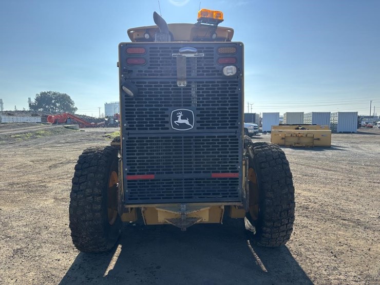 2008-deere-772d-image-8