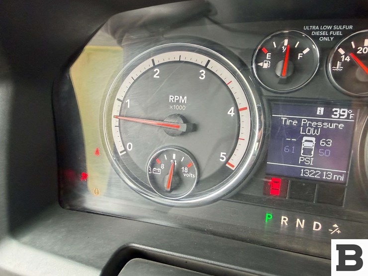 2012-dodge-ram-2500-image-32