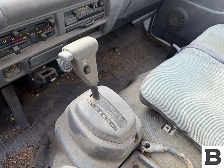 izuzu---caution-non-running-vehicle---pasco,-wa-image-20