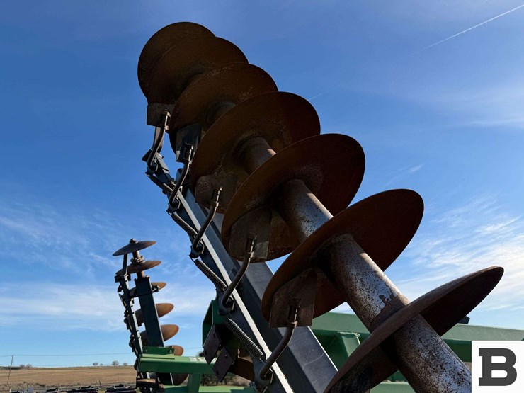 john-deere-650-image-49