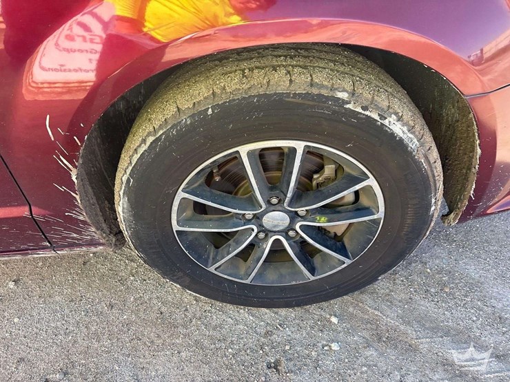 2017-dodge-grand-caravan-image-27