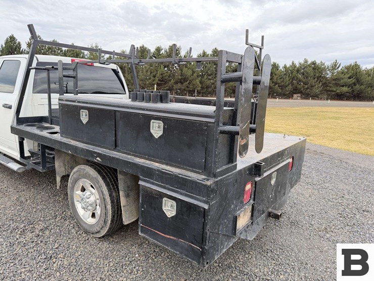 2012-dodge-ram-2500-image-16