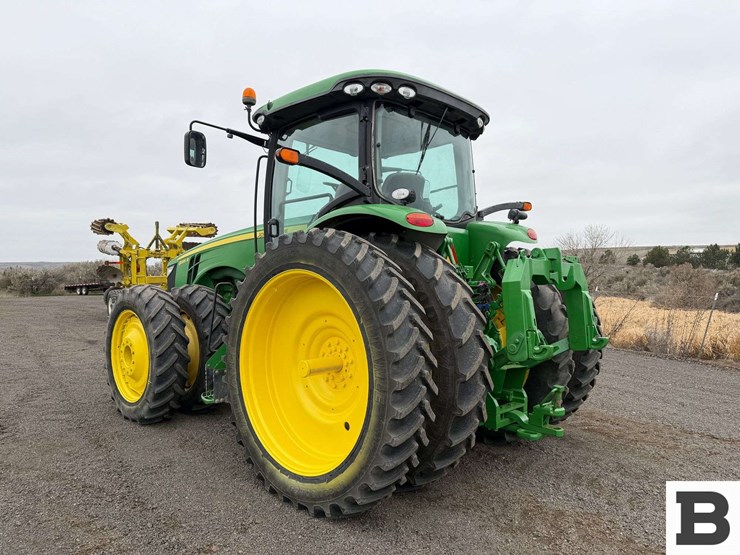 2012-john-deere-8335r-image-4