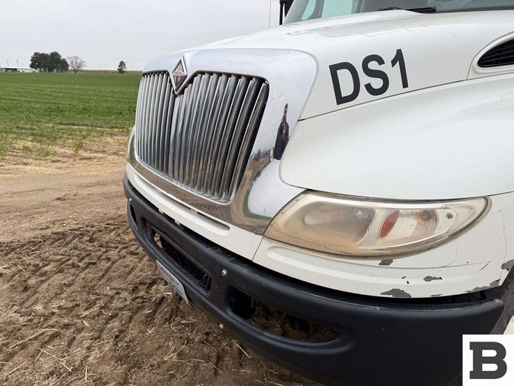 international-4400-image-11