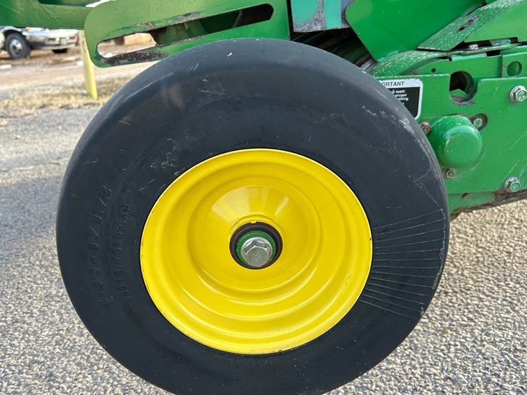 john-deere-460m-image-11