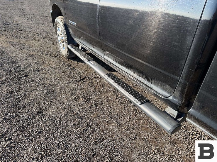 2019-dodge-2500-image-14