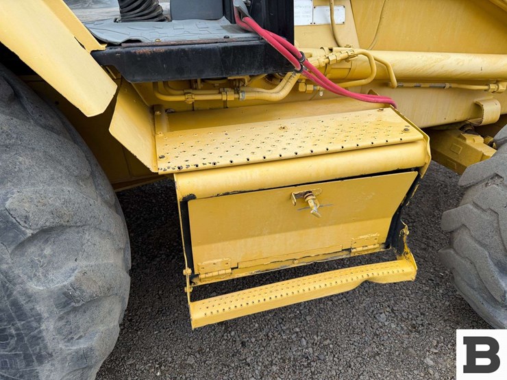 1998-caterpillar-416c-image-45