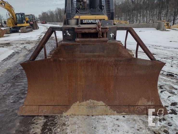 2005-caterpillar-d4g-xl-image-19