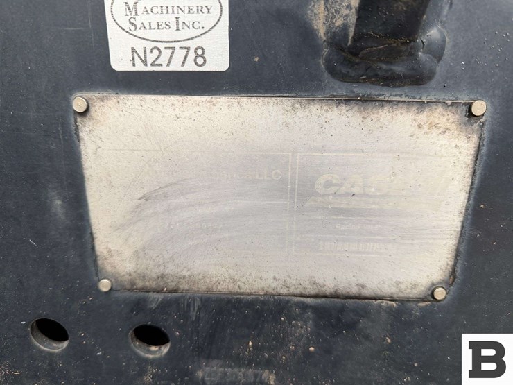 2014-case-ih-steiger-370-rowtrac-image-57