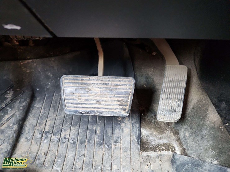 2017-gmc-sierra-3500hd-image-25