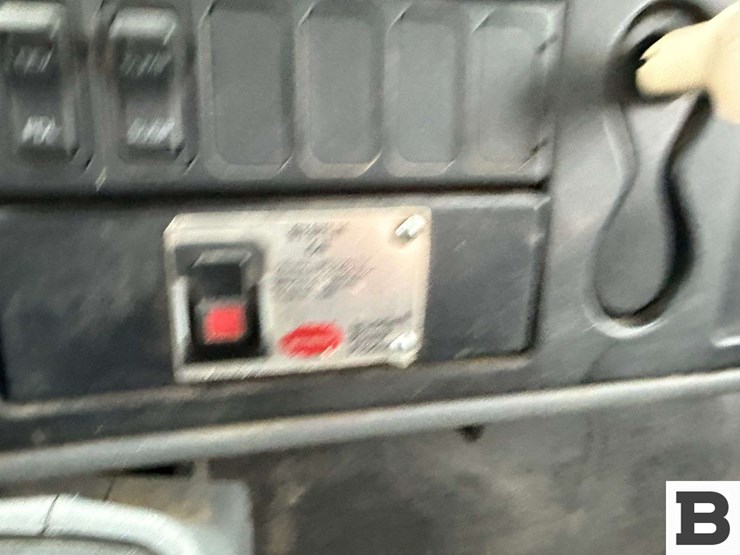 international-4400-image-79