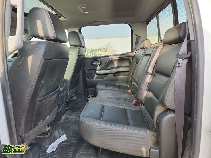 2017-gmc-sierra-3500hd-image-15