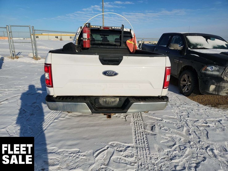 2020-ford-f150-xl-image-5