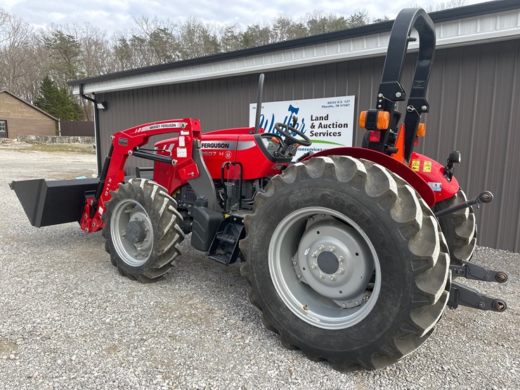 2022-massey-ferguson-2607h-image-2