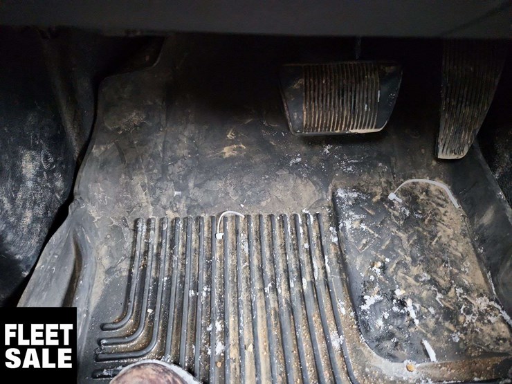 2015-ram-3500-slt-image-25