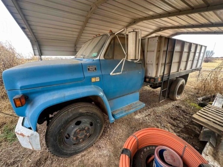 1982-chevrolet-c60-image-1