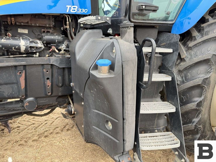 new-holland-t8.330-image-25