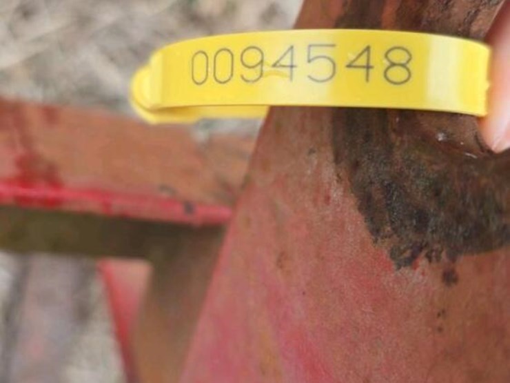 canaan-cm200ca-8-row-sprayer-w/-200-gal-tank-image-3