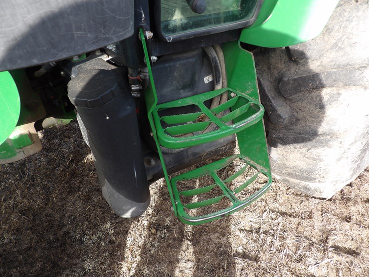 2014-john-deere-5085e-image-18