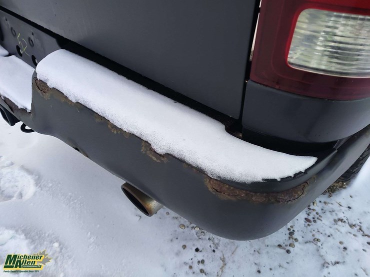 2016-dodge-1500-image-31