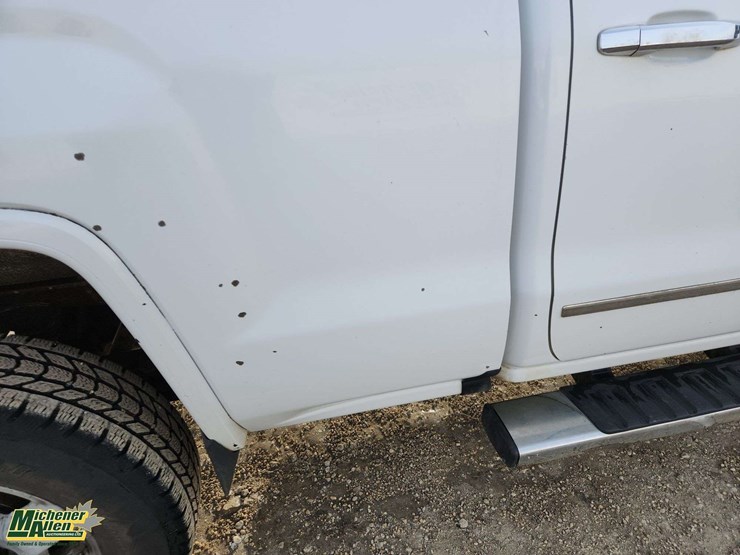 2017-gmc-sierra-3500hd-image-49