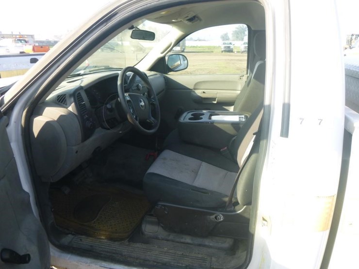 2008-chevrolet-silverado-1500-image-12