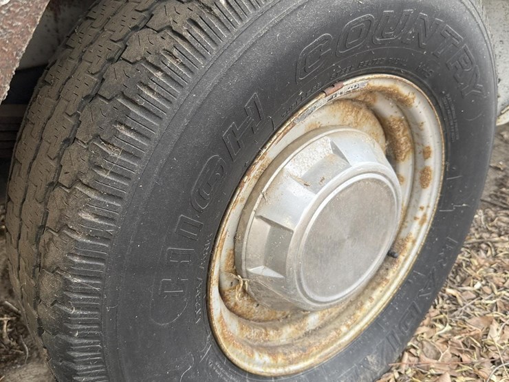 1992-dodge-ram-2500-image-7