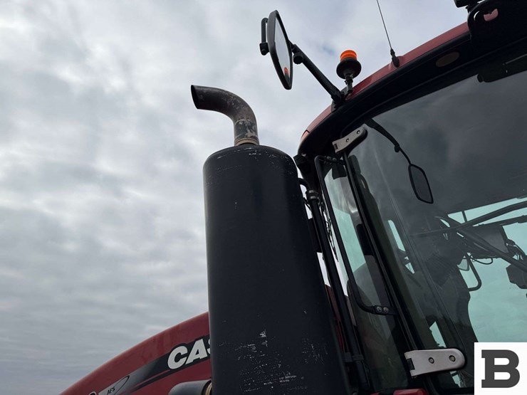 2012-case-ih-600-image-21