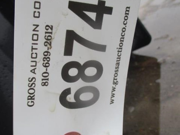 #6874-•-mini-skidsteer-rock-bucket-image-4