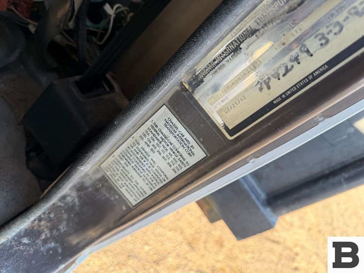 1992-international-4800-image-54