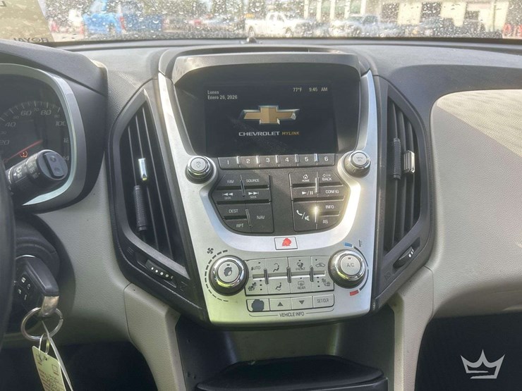 2017-chevrolet-equinox-image-15