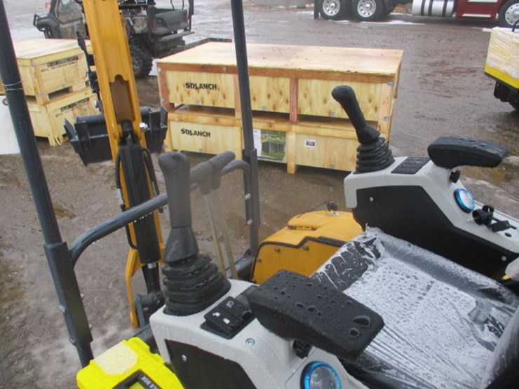 #6566-•-sdle20-yanmar-diesel-mini-excavator-image-4