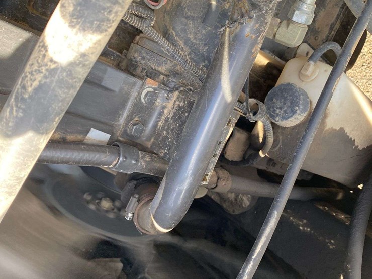 2007-case-ih-480-image-111