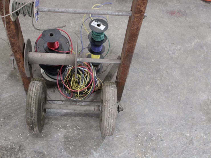 dolly-wire-cart-with-wire-image-2