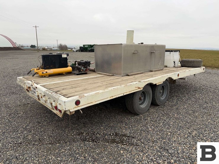 custom-flatbed-image-8