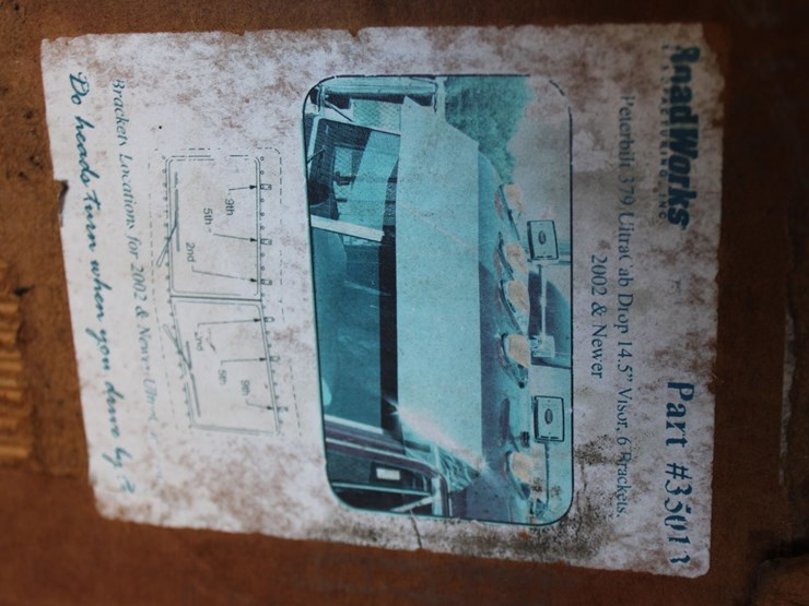 peterbilt-379-image-2