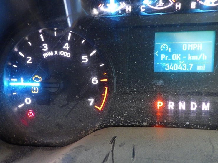 2020-ford-f150-image-12