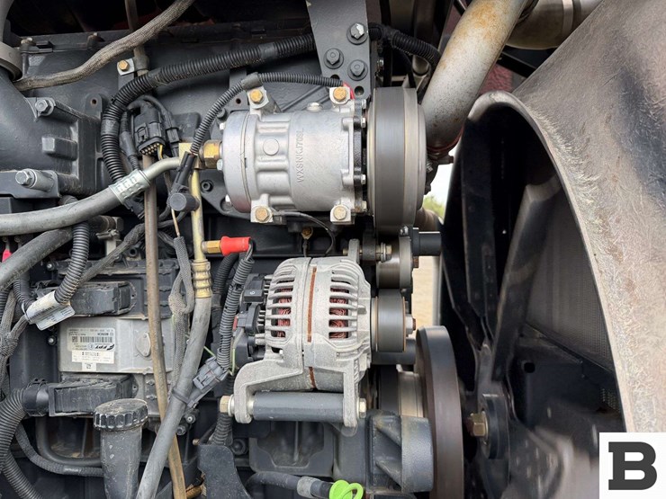 2012-case-ih-600-image-80