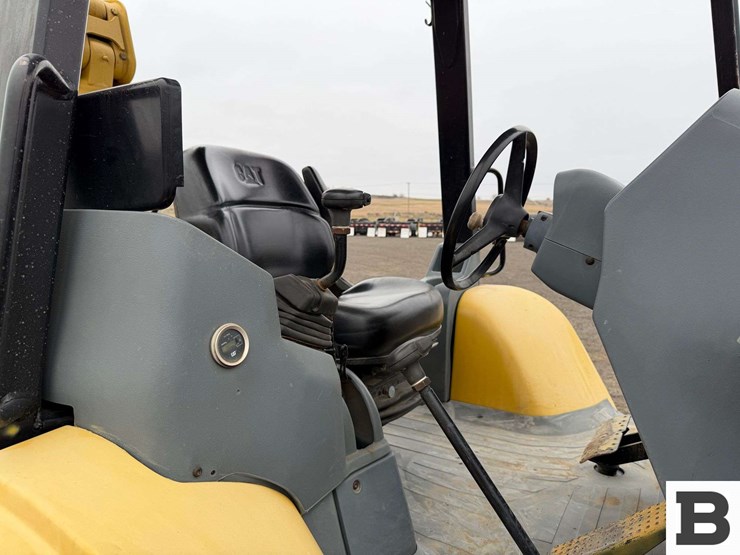 1998-caterpillar-416c-image-56