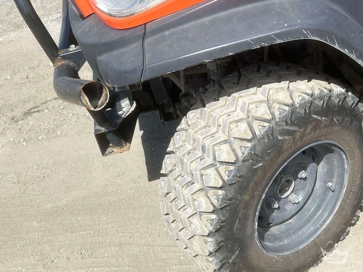 2019-kubota-rtvx1140-image-18