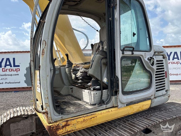 2005-kobelco-135sr-image-8