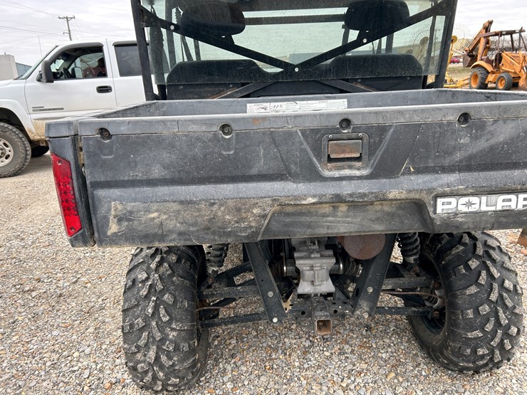 2011-polaris-ranger-crew-image-15