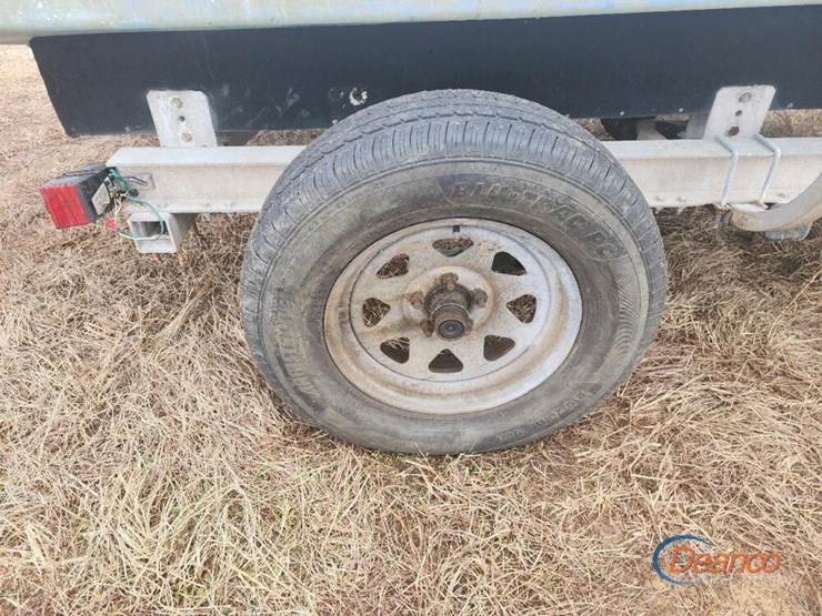 18'-angler-boat-w/-alum.-trailer:-w/-175hp-evinrude-outboard-motor-image-14