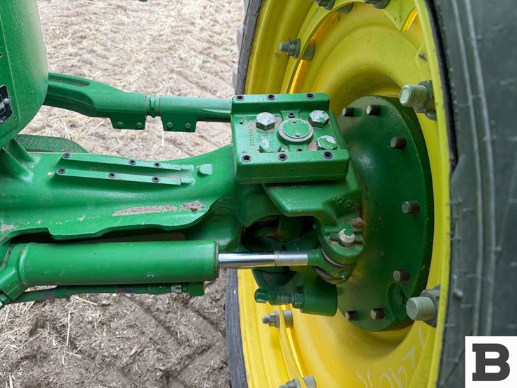 2016-john-deere-7290r-image-47