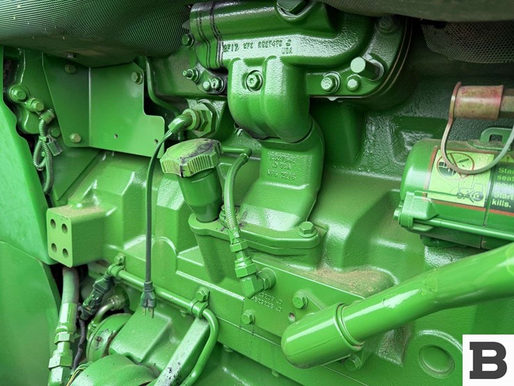 2012-john-deere-8335r-image-83