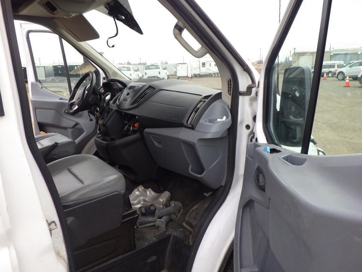 2018-ford-transit-image-6