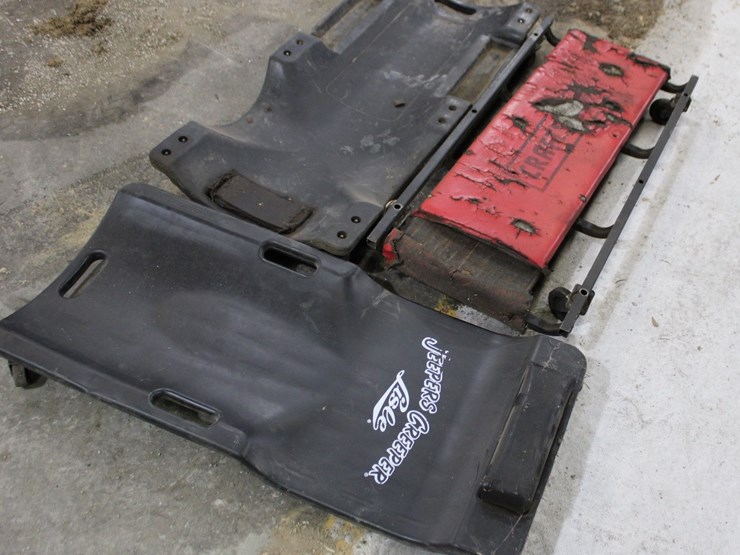 3-shop-creepers-image-1