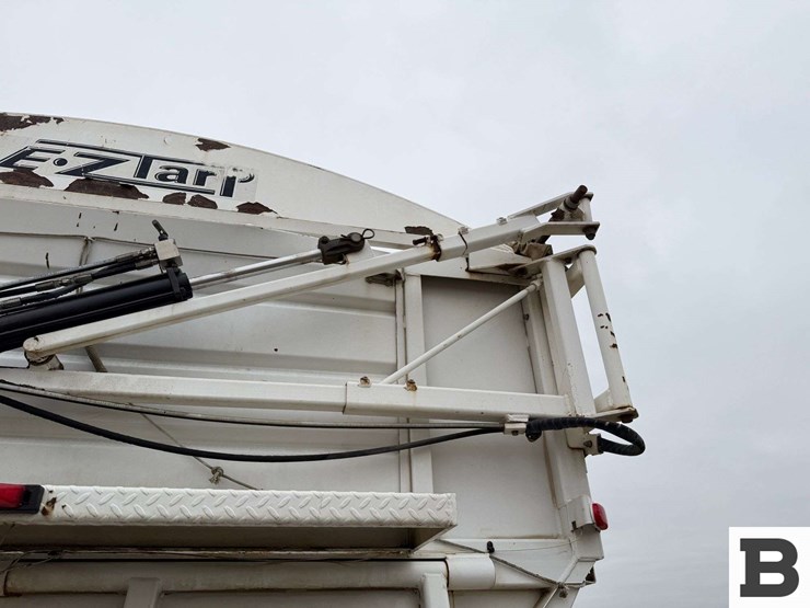 international-4400-image-43